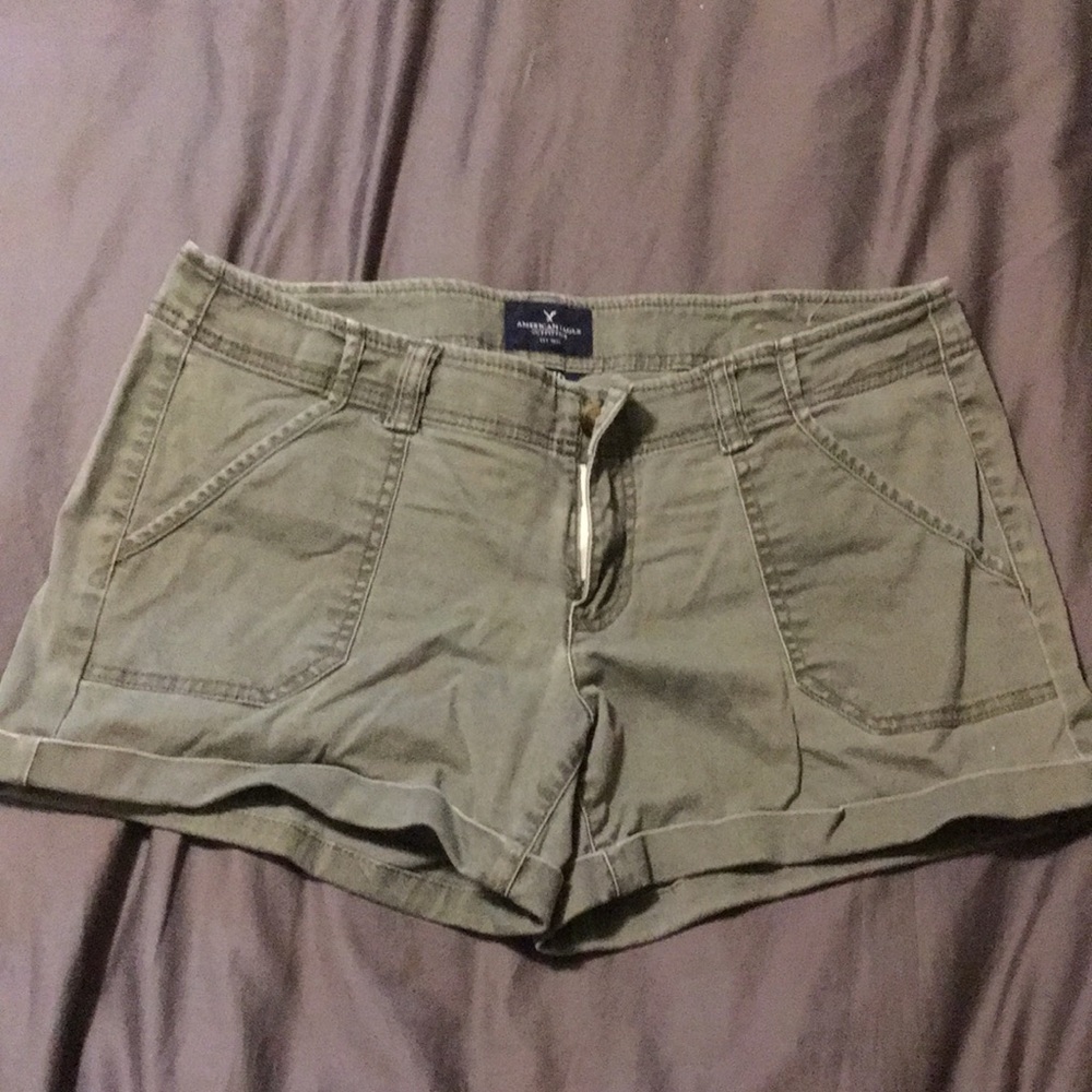American Eagle army green shorts
